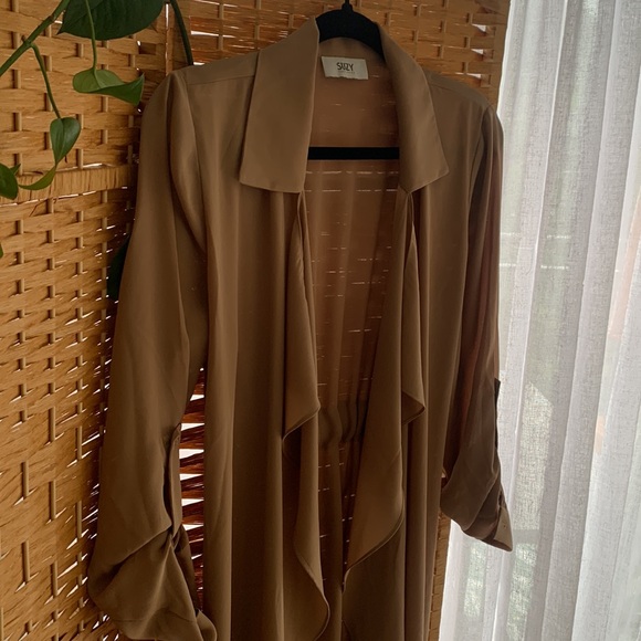 Suzy Shier - nude coverup - perfect for over a LBD or the office! Size S - Picture 2 of 7